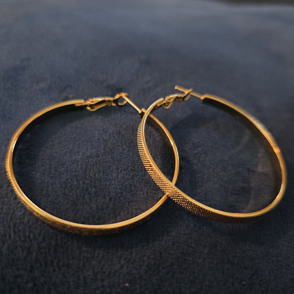 Mint Gold Textured Hoop Earrings